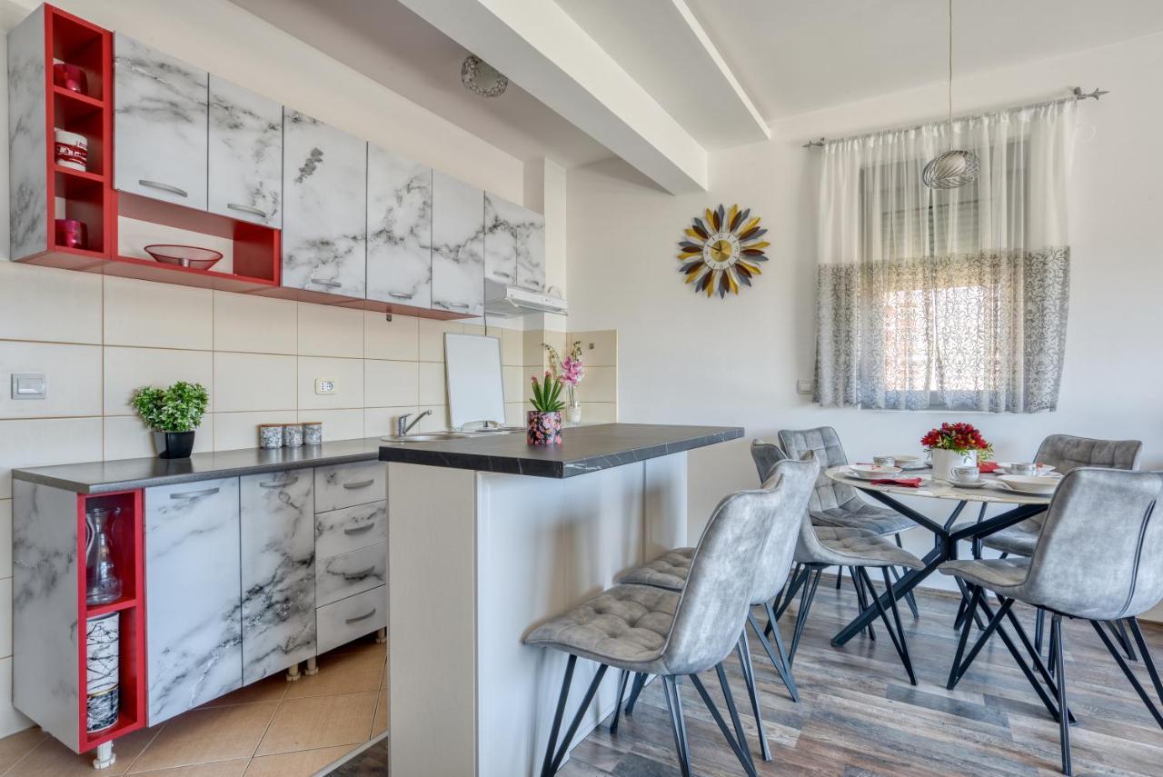 Apartment With A View บุดวา ภายนอก รูปภาพ